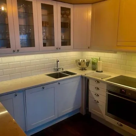 Apartment Holmestrand, Leilighet Pa Bryggekanten