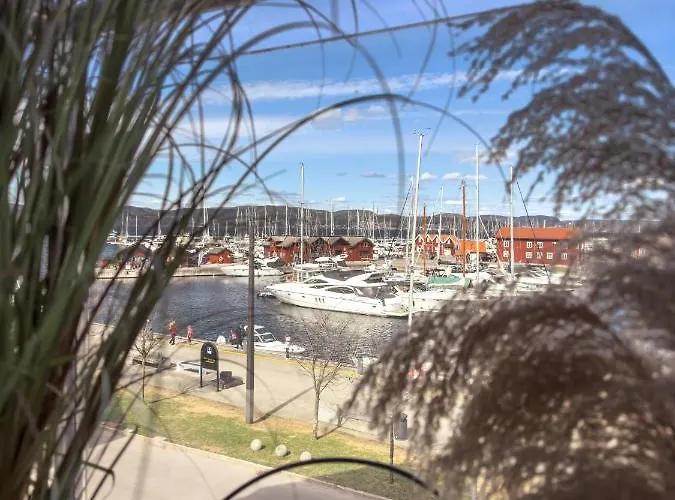 Appartement Holmestrand, Pa Bryggekanten